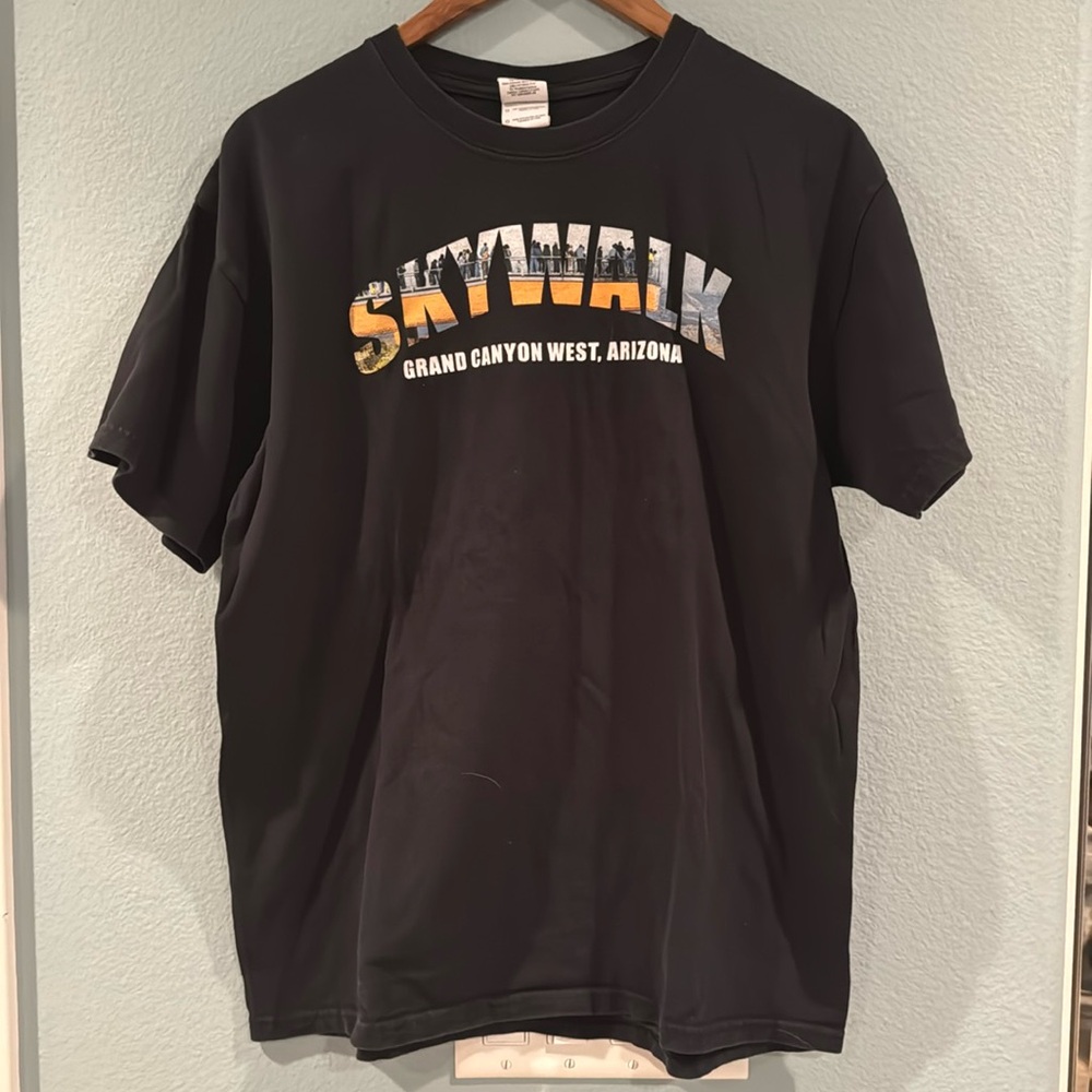 Skywalk T-shirt - Picture 1 of 3